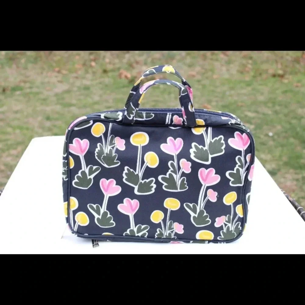 NWOT Modella cosmetic bag